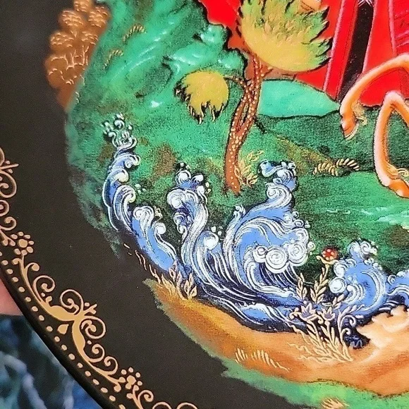 Vintage USSR Russian Folk Tale Vinogradoff Palekh Plates Handpainted Collectible - Picture 12 of 16